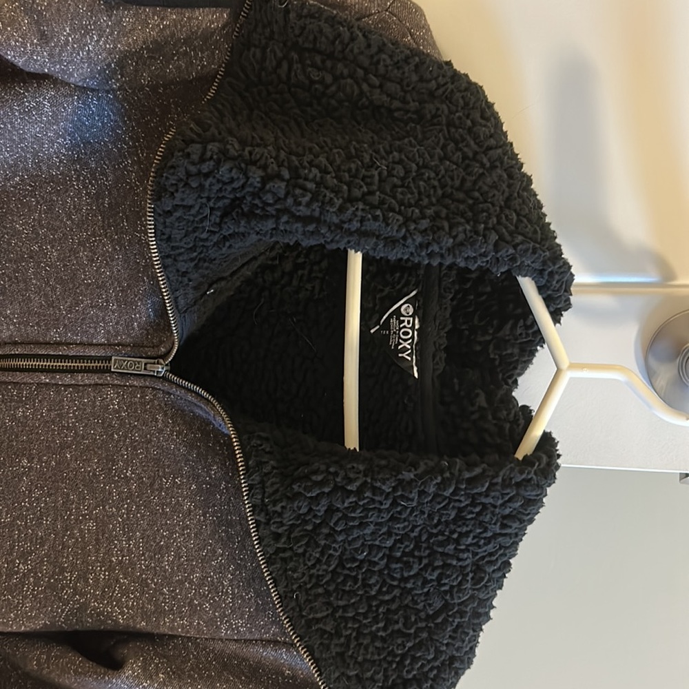 Roxy sweater - Picture 2 of 4